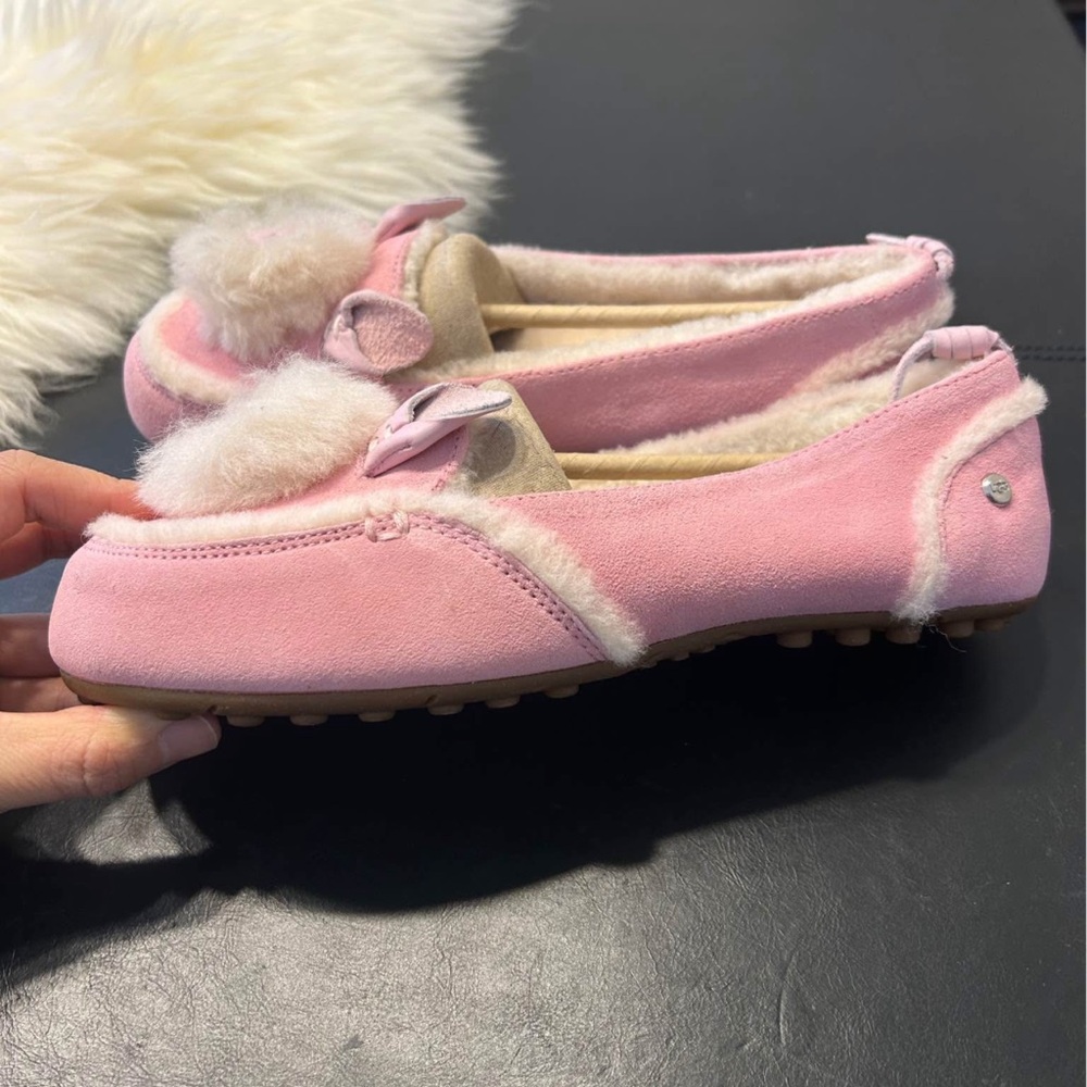 UGG Pink Fuzzy Women's Slippers - Picture 2 of 7